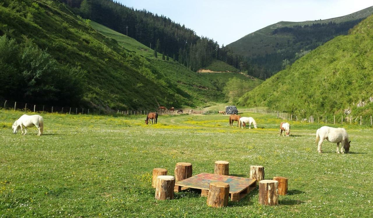 Albergue De Lastur Deba Exteriér fotografie